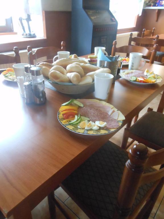 BožanovRestaurace Na Krizovatce公寓 外观 照片